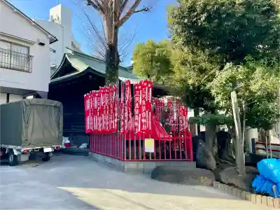 稲荷神社の{uncategorized: "未分類", other: "その他", undefined: "問題あり", building: "その他建物", grave: "お墓", sacred_gate: "鳥居", guardian: "狛犬", statue: "像", buddha: "仏像", history: "歴史", nature: "自然", garden: "庭園", animal: "動物", pagoda: "塔", temizu: "手水舎", mountain_gate: "山門・神門", sanctuary: "本殿・本堂", subordinate: "末社・摂社", art: "芸術", scenery: "景色", jizo: "地蔵", ema: "絵馬", goshuin: "御朱印", omikuji: "おみくじ", items: "授与品その他", amulet: "お守り", goshuincho: "御朱印帳", eats: "食事", festival: "お祭り", votive_dance: "神楽", shichigosan: "七五三参", wedding: "結婚式", experience: "体験その他", initially: "初詣", around: "周辺", anti_infection: "感染症対策"}