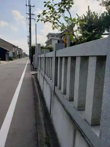 大坪神社の周辺