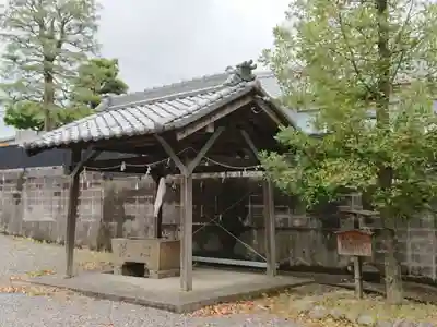 神明宮（高力神明宮）の手水舎