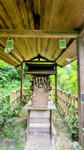 白金氷川神社の末社