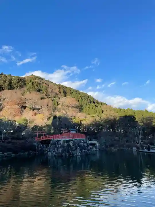 勝尾寺の{uncategorized: "未分類", other: "その他", undefined: "問題あり", building: "その他建物", grave: "お墓", sacred_gate: "鳥居", guardian: "狛犬", statue: "像", buddha: "仏像", history: "歴史", nature: "自然", garden: "庭園", animal: "動物", pagoda: "塔", temizu: "手水舎", mountain_gate: "山門・神門", sanctuary: "本殿・本堂", subordinate: "末社・摂社", art: "芸術", scenery: "景色", jizo: "地蔵", ema: "絵馬", goshuin: "御朱印", omikuji: "おみくじ", items: "授与品その他", amulet: "お守り", goshuincho: "御朱印帳", eats: "食事", festival: "お祭り", votive_dance: "神楽", shichigosan: "七五三参", wedding: "結婚式", experience: "体験その他", initially: "初詣", around: "周辺", anti_infection: "感染症対策"}