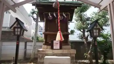 伊富稲荷神社の末社・摂社