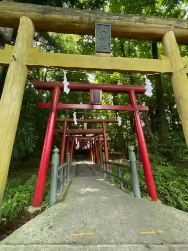 新屋山神社(山梨県)