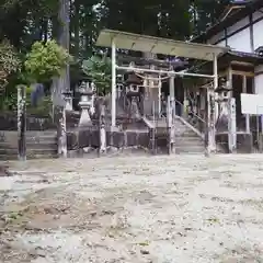 田瀬神社の建物その他