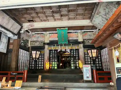 大神山神社奥宮の{uncategorized: "未分類", other: "その他", undefined: "問題あり", building: "その他建物", grave: "お墓", sacred_gate: "鳥居", guardian: "狛犬", statue: "像", buddha: "仏像", history: "歴史", nature: "自然", garden: "庭園", animal: "動物", pagoda: "塔", temizu: "手水舎", mountain_gate: "山門・神門", sanctuary: "本殿・本堂", subordinate: "末社・摂社", art: "芸術", scenery: "景色", jizo: "地蔵", ema: "絵馬", goshuin: "御朱印", omikuji: "おみくじ", items: "授与品その他", amulet: "お守り", goshuincho: "御朱印帳", eats: "食事", festival: "お祭り", votive_dance: "神楽", shichigosan: "七五三参", wedding: "結婚式", experience: "体験その他", initially: "初詣", around: "周辺", anti_infection: "感染症対策"}