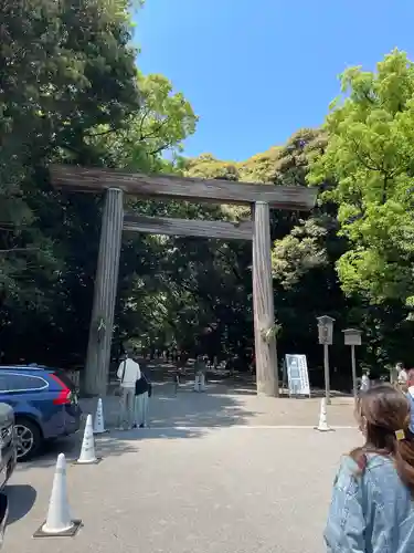 熱田神宮の鳥居