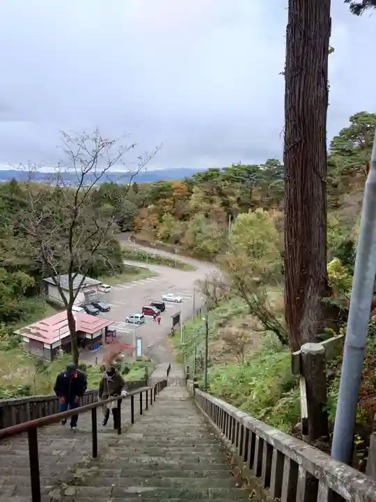 春日山神社(新潟県)