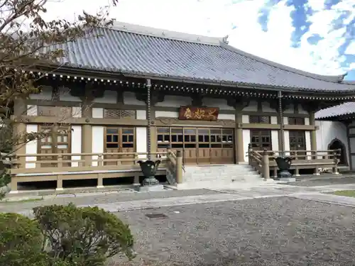 瑞雲寺の本殿