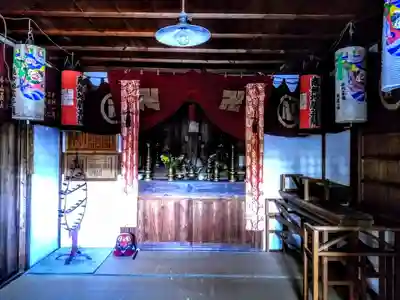 延命地蔵菩薩堂の本殿・本堂