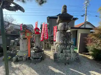 常念寺の{uncategorized: "未分類", other: "その他", undefined: "問題あり", building: "その他建物", grave: "お墓", sacred_gate: "鳥居", guardian: "狛犬", statue: "像", buddha: "仏像", history: "歴史", nature: "自然", garden: "庭園", animal: "動物", pagoda: "塔", temizu: "手水舎", mountain_gate: "山門・神門", sanctuary: "本殿・本堂", subordinate: "末社・摂社", art: "芸術", scenery: "景色", jizo: "地蔵", ema: "絵馬", goshuin: "御朱印", omikuji: "おみくじ", items: "授与品その他", amulet: "お守り", goshuincho: "御朱印帳", eats: "食事", festival: "お祭り", votive_dance: "神楽", shichigosan: "七五三参", wedding: "結婚式", experience: "体験その他", initially: "初詣", around: "周辺", anti_infection: "感染症対策"}