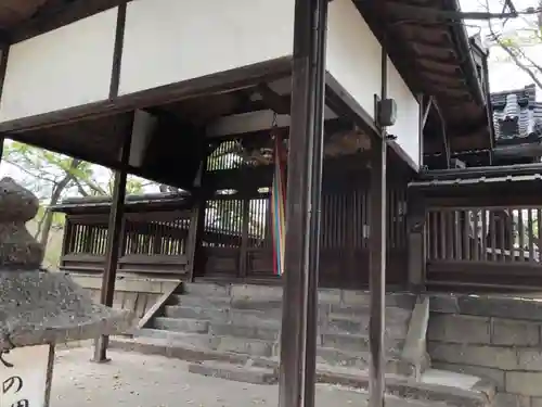 三栖神社の本殿