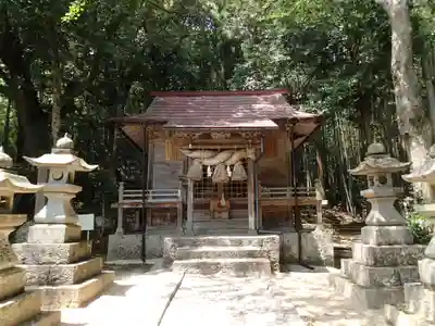 赤猪岩神社の本殿・本堂