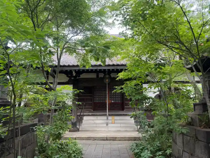 明長寺の{uncategorized: "未分類", other: "その他", undefined: "問題あり", building: "その他建物", grave: "お墓", sacred_gate: "鳥居", guardian: "狛犬", statue: "像", buddha: "仏像", history: "歴史", nature: "自然", garden: "庭園", animal: "動物", pagoda: "塔", temizu: "手水舎", mountain_gate: "山門・神門", sanctuary: "本殿・本堂", subordinate: "末社・摂社", art: "芸術", scenery: "景色", jizo: "地蔵", ema: "絵馬", goshuin: "御朱印", omikuji: "おみくじ", items: "授与品その他", amulet: "お守り", goshuincho: "御朱印帳", eats: "食事", festival: "お祭り", votive_dance: "神楽", shichigosan: "七五三参", wedding: "結婚式", experience: "体験その他", initially: "初詣", around: "周辺", anti_infection: "感染症対策"}