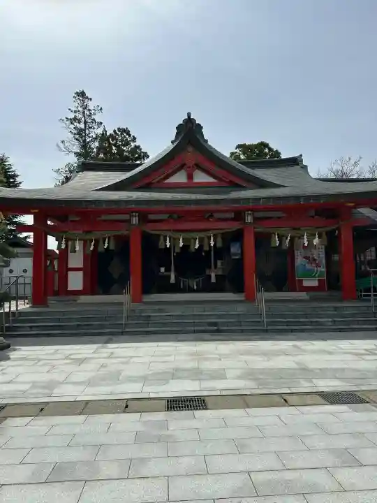 越中稲荷神社の{uncategorized: "未分類", other: "その他", undefined: "問題あり", building: "その他建物", grave: "お墓", sacred_gate: "鳥居", guardian: "狛犬", statue: "像", buddha: "仏像", history: "歴史", nature: "自然", garden: "庭園", animal: "動物", pagoda: "塔", temizu: "手水舎", mountain_gate: "山門・神門", sanctuary: "本殿・本堂", subordinate: "末社・摂社", art: "芸術", scenery: "景色", jizo: "地蔵", ema: "絵馬", goshuin: "御朱印", omikuji: "おみくじ", items: "授与品その他", amulet: "お守り", goshuincho: "御朱印帳", eats: "食事", festival: "お祭り", votive_dance: "神楽", shichigosan: "七五三参", wedding: "結婚式", experience: "体験その他", initially: "初詣", around: "周辺", anti_infection: "感染症対策"}