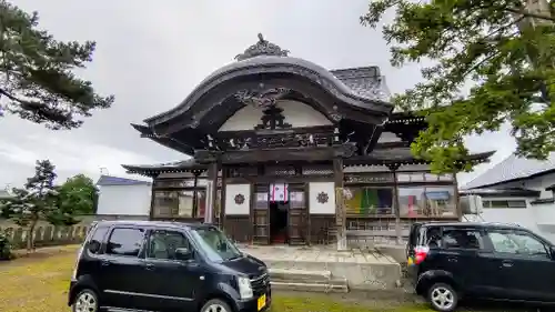 光願寺の本殿