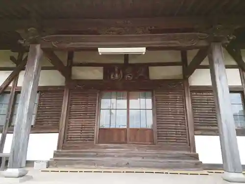 盛巌寺の本殿・本堂