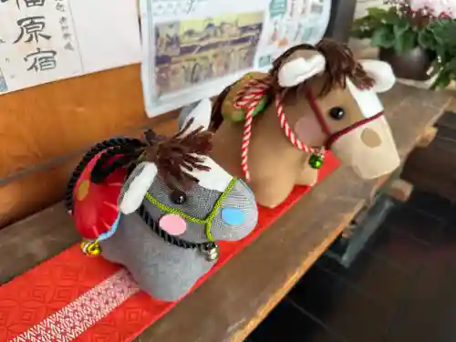 豊景神社の{uncategorized: "未分類", other: "その他", undefined: "問題あり", building: "その他建物", grave: "お墓", sacred_gate: "鳥居", guardian: "狛犬", statue: "像", buddha: "仏像", history: "歴史", nature: "自然", garden: "庭園", animal: "動物", pagoda: "塔", temizu: "手水舎", mountain_gate: "山門・神門", sanctuary: "本殿・本堂", subordinate: "末社・摂社", art: "芸術", scenery: "景色", jizo: "地蔵", ema: "絵馬", goshuin: "御朱印", omikuji: "おみくじ", items: "授与品その他", amulet: "お守り", goshuincho: "御朱印帳", eats: "食事", festival: "お祭り", votive_dance: "神楽", shichigosan: "七五三参", wedding: "結婚式", experience: "体験その他", initially: "初詣", around: "周辺", anti_infection: "感染症対策"}