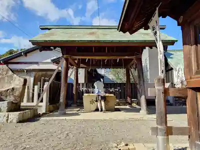 宇都宮神社の手水舎
