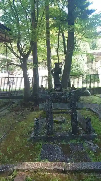 四本龍寺(栃木県)