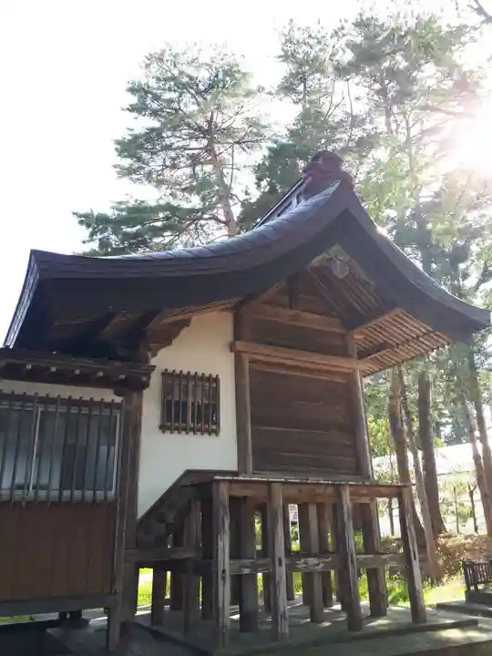 止々井神社の本殿・本堂