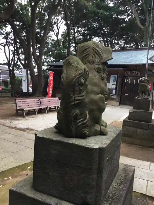 堀出神社の狛犬