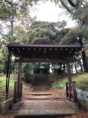 春日神社の山門・神門