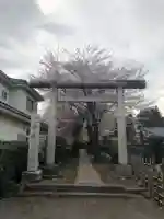 中氷川神社の鳥居