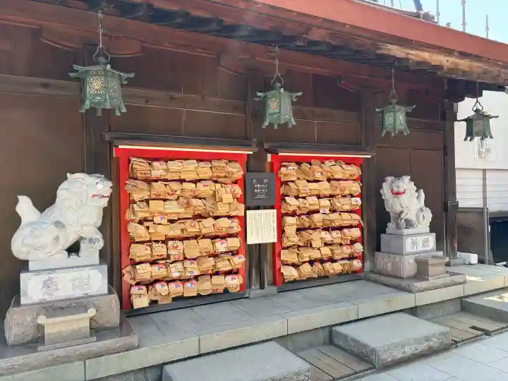 白山神社の{uncategorized: "未分類", other: "その他", undefined: "問題あり", building: "その他建物", grave: "お墓", sacred_gate: "鳥居", guardian: "狛犬", statue: "像", buddha: "仏像", history: "歴史", nature: "自然", garden: "庭園", animal: "動物", pagoda: "塔", temizu: "手水舎", mountain_gate: "山門・神門", sanctuary: "本殿・本堂", subordinate: "末社・摂社", art: "芸術", scenery: "景色", jizo: "地蔵", ema: "絵馬", goshuin: "御朱印", omikuji: "おみくじ", items: "授与品その他", amulet: "お守り", goshuincho: "御朱印帳", eats: "食事", festival: "お祭り", votive_dance: "神楽", shichigosan: "七五三参", wedding: "結婚式", experience: "体験その他", initially: "初詣", around: "周辺", anti_infection: "感染症対策"}