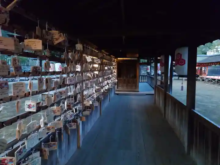 厳島神社(広島県)