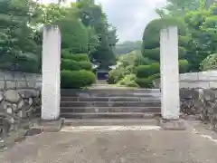 聖眼寺の建物その他