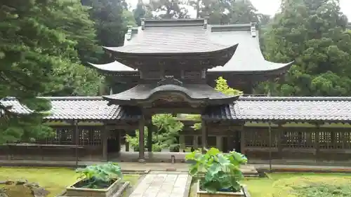 永平寺の山門