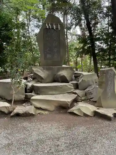 前鳥神社の{uncategorized: "未分類", other: "その他", undefined: "問題あり", building: "その他建物", grave: "お墓", sacred_gate: "鳥居", guardian: "狛犬", statue: "像", buddha: "仏像", history: "歴史", nature: "自然", garden: "庭園", animal: "動物", pagoda: "塔", temizu: "手水舎", mountain_gate: "山門・神門", sanctuary: "本殿・本堂", subordinate: "末社・摂社", art: "芸術", scenery: "景色", jizo: "地蔵", ema: "絵馬", goshuin: "御朱印", omikuji: "おみくじ", items: "授与品その他", amulet: "お守り", goshuincho: "御朱印帳", eats: "食事", festival: "お祭り", votive_dance: "神楽", shichigosan: "七五三参", wedding: "結婚式", experience: "体験その他", initially: "初詣", around: "周辺", anti_infection: "感染症対策"}