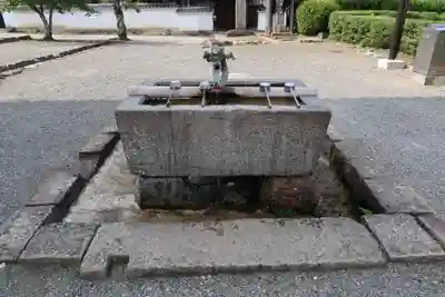 當麻寺の手水舎