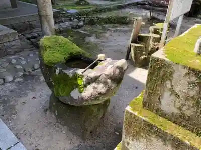 御自作天満宮の手水舎