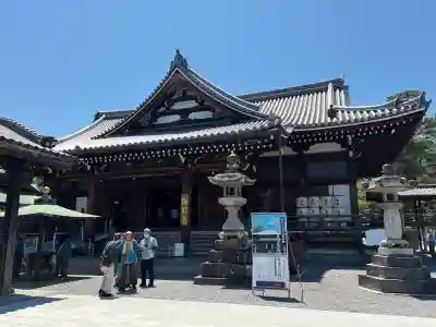 善通寺の{uncategorized: "未分類", other: "その他", undefined: "問題あり", building: "その他建物", grave: "お墓", sacred_gate: "鳥居", guardian: "狛犬", statue: "像", buddha: "仏像", history: "歴史", nature: "自然", garden: "庭園", animal: "動物", pagoda: "塔", temizu: "手水舎", mountain_gate: "山門・神門", sanctuary: "本殿・本堂", subordinate: "末社・摂社", art: "芸術", scenery: "景色", jizo: "地蔵", ema: "絵馬", goshuin: "御朱印", omikuji: "おみくじ", items: "授与品その他", amulet: "お守り", goshuincho: "御朱印帳", eats: "食事", festival: "お祭り", votive_dance: "神楽", shichigosan: "七五三参", wedding: "結婚式", experience: "体験その他", initially: "初詣", around: "周辺", anti_infection: "感染症対策"}