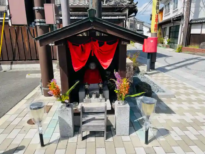 地蔵(宇陀松山会館前)(奈良県)