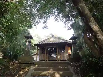 阿麻氐留神社の本殿・本堂