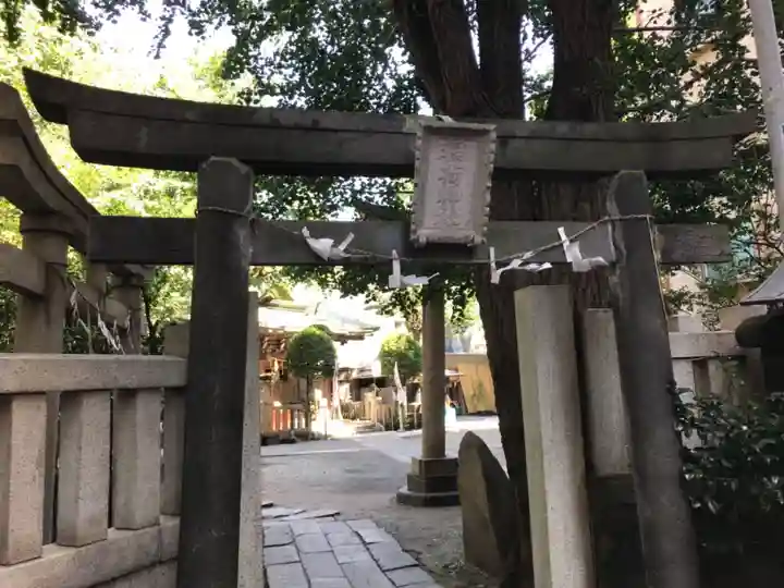 小野照崎神社の鳥居