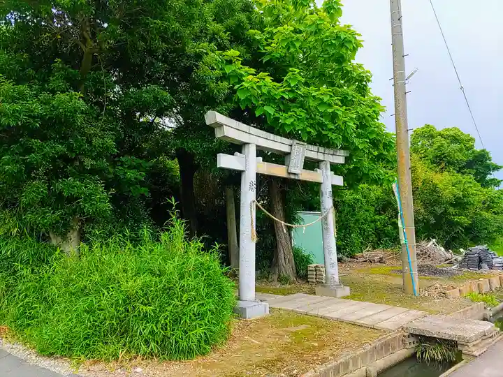 天神社(堀田天神社)の鳥居