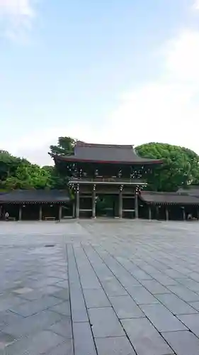 明治神宮の山門・神門