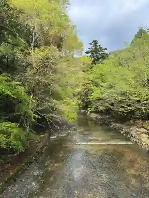 伊勢神宮内宮（皇大神宮）の{uncategorized: "未分類", other: "その他", undefined: "問題あり", building: "その他建物", grave: "お墓", sacred_gate: "鳥居", guardian: "狛犬", statue: "像", buddha: "仏像", history: "歴史", nature: "自然", garden: "庭園", animal: "動物", pagoda: "塔", temizu: "手水舎", mountain_gate: "山門・神門", sanctuary: "本殿・本堂", subordinate: "末社・摂社", art: "芸術", scenery: "景色", jizo: "地蔵", ema: "絵馬", goshuin: "御朱印", omikuji: "おみくじ", items: "授与品その他", amulet: "お守り", goshuincho: "御朱印帳", eats: "食事", festival: "お祭り", votive_dance: "神楽", shichigosan: "七五三参", wedding: "結婚式", experience: "体験その他", initially: "初詣", around: "周辺", anti_infection: "感染症対策"}
