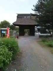 永福寺の山門