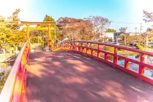 涼ケ岡八幡神社の鳥居