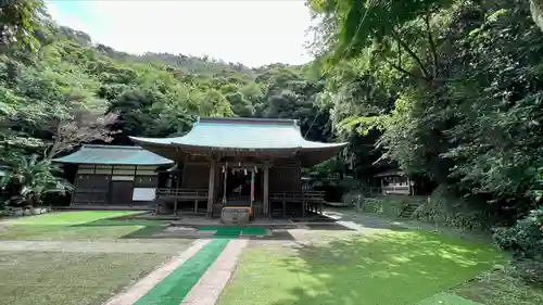 洲崎灯台帝釈天の本殿・本堂