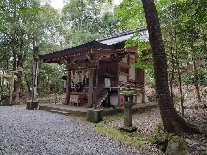 出雲大神宮の{uncategorized: "未分類", other: "その他", undefined: "問題あり", building: "その他建物", grave: "お墓", sacred_gate: "鳥居", guardian: "狛犬", statue: "像", buddha: "仏像", history: "歴史", nature: "自然", garden: "庭園", animal: "動物", pagoda: "塔", temizu: "手水舎", mountain_gate: "山門・神門", sanctuary: "本殿・本堂", subordinate: "末社・摂社", art: "芸術", scenery: "景色", jizo: "地蔵", ema: "絵馬", goshuin: "御朱印", omikuji: "おみくじ", items: "授与品その他", amulet: "お守り", goshuincho: "御朱印帳", eats: "食事", festival: "お祭り", votive_dance: "神楽", shichigosan: "七五三参", wedding: "結婚式", experience: "体験その他", initially: "初詣", around: "周辺", anti_infection: "感染症対策"}