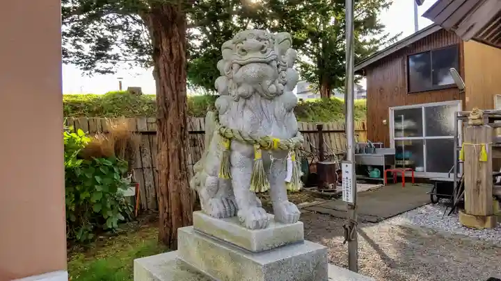 森三吉神社の狛犬