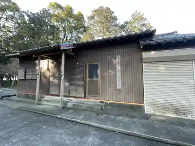天玉神社の{uncategorized: "未分類", other: "その他", undefined: "問題あり", building: "その他建物", grave: "お墓", sacred_gate: "鳥居", guardian: "狛犬", statue: "像", buddha: "仏像", history: "歴史", nature: "自然", garden: "庭園", animal: "動物", pagoda: "塔", temizu: "手水舎", mountain_gate: "山門・神門", sanctuary: "本殿・本堂", subordinate: "末社・摂社", art: "芸術", scenery: "景色", jizo: "地蔵", ema: "絵馬", goshuin: "御朱印", omikuji: "おみくじ", items: "授与品その他", amulet: "お守り", goshuincho: "御朱印帳", eats: "食事", festival: "お祭り", votive_dance: "神楽", shichigosan: "七五三参", wedding: "結婚式", experience: "体験その他", initially: "初詣", around: "周辺", anti_infection: "感染症対策"}