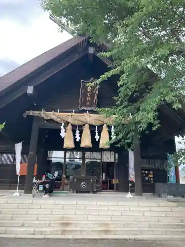 龍宮神社の{uncategorized: "未分類", other: "その他", undefined: "問題あり", building: "その他建物", grave: "お墓", sacred_gate: "鳥居", guardian: "狛犬", statue: "像", buddha: "仏像", history: "歴史", nature: "自然", garden: "庭園", animal: "動物", pagoda: "塔", temizu: "手水舎", mountain_gate: "山門・神門", sanctuary: "本殿・本堂", subordinate: "末社・摂社", art: "芸術", scenery: "景色", jizo: "地蔵", ema: "絵馬", goshuin: "御朱印", omikuji: "おみくじ", items: "授与品その他", amulet: "お守り", goshuincho: "御朱印帳", eats: "食事", festival: "お祭り", votive_dance: "神楽", shichigosan: "七五三参", wedding: "結婚式", experience: "体験その他", initially: "初詣", around: "周辺", anti_infection: "感染症対策"}