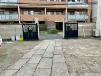 妙顕寺の{uncategorized: "未分類", other: "その他", undefined: "問題あり", building: "その他建物", grave: "お墓", sacred_gate: "鳥居", guardian: "狛犬", statue: "像", buddha: "仏像", history: "歴史", nature: "自然", garden: "庭園", animal: "動物", pagoda: "塔", temizu: "手水舎", mountain_gate: "山門・神門", sanctuary: "本殿・本堂", subordinate: "末社・摂社", art: "芸術", scenery: "景色", jizo: "地蔵", ema: "絵馬", goshuin: "御朱印", omikuji: "おみくじ", items: "授与品その他", amulet: "お守り", goshuincho: "御朱印帳", eats: "食事", festival: "お祭り", votive_dance: "神楽", shichigosan: "七五三参", wedding: "結婚式", experience: "体験その他", initially: "初詣", around: "周辺", anti_infection: "感染症対策"}