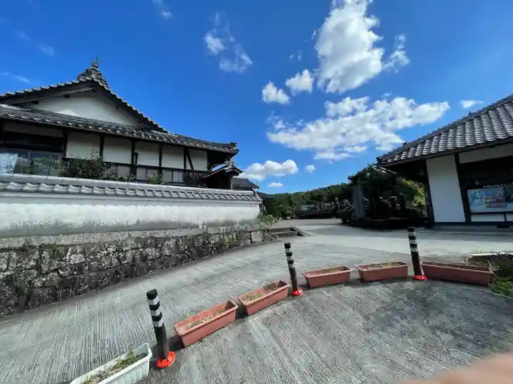 西音寺(三重県)